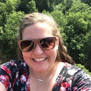 Meet your Posher, Stacey